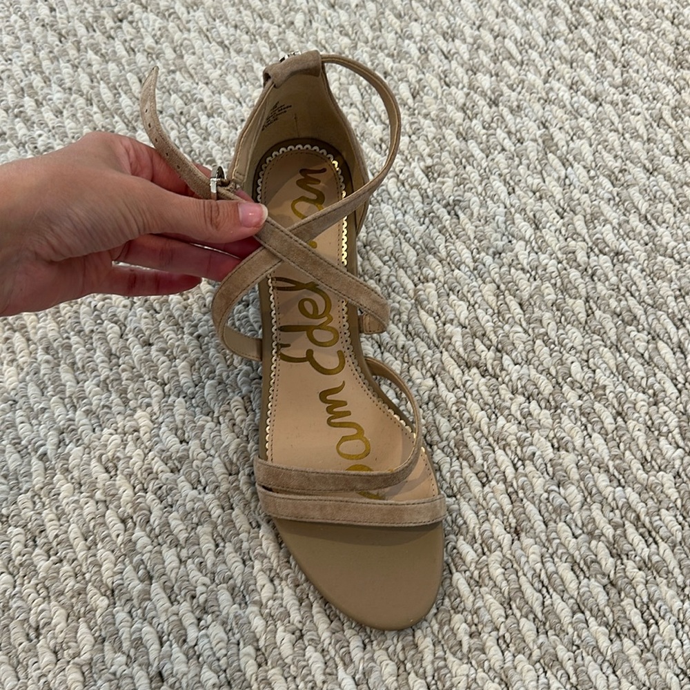 Sam Edelman suede heeled sandals in size 8, worn once!